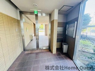 アベニュー美園の物件外観写真